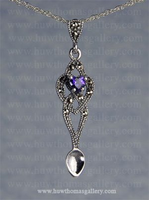 Marcasite Lovespoon Pendant – Amethyst