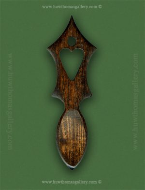 Huw Jones Welsh Lovespoon ( Hj5-03 ) Dark Wood Finish