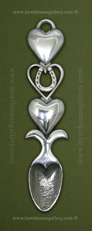 Pewter Lovespoon – 3 Hearts – Horseshoe ( M 9 Inch )