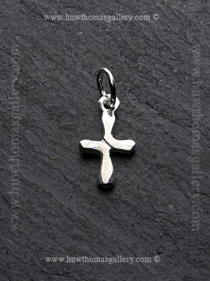 Silver Cross Pendant /necklace