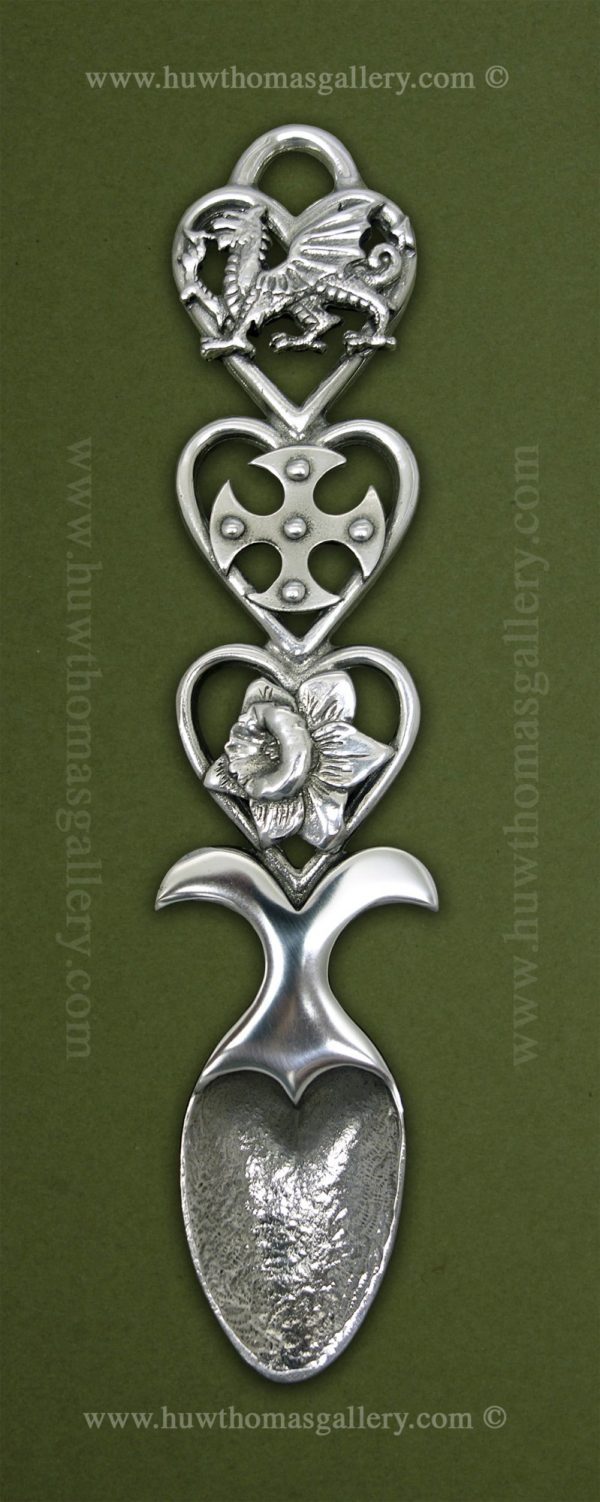 Pewter Lovespoon – 3 Hearts – Dragon – Cross – Daff ( M 9 Inch )