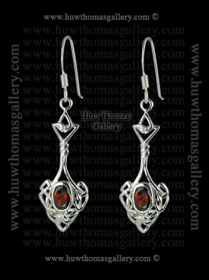 Silver Celtlc Earrings Set With Garnet