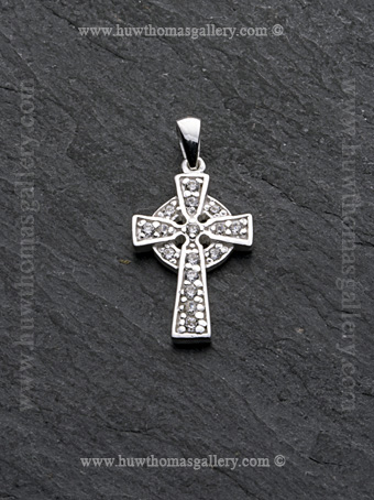 Silver celtic cross on sale pendant